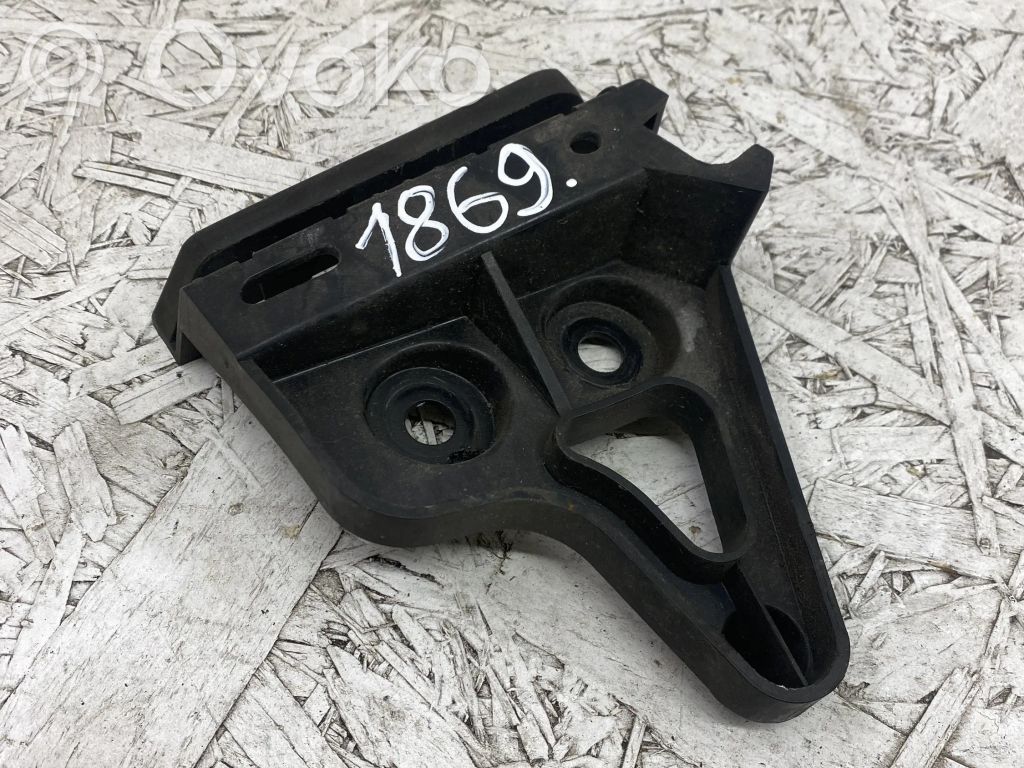 BMW 3 E90 E91 Rear bumper mounting bracket 