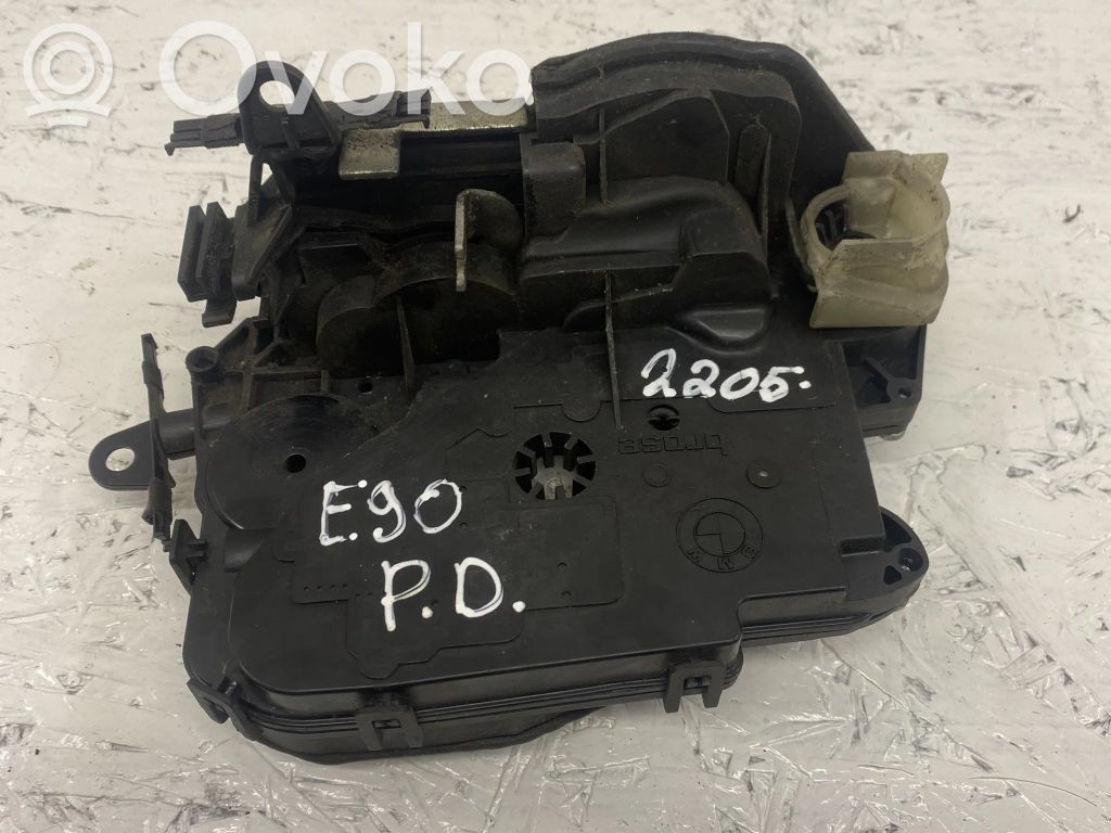 BMW 3 E90 E91 Front door lock 