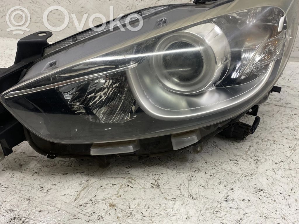 Mazda CX-5 Priekšējais lukturis 