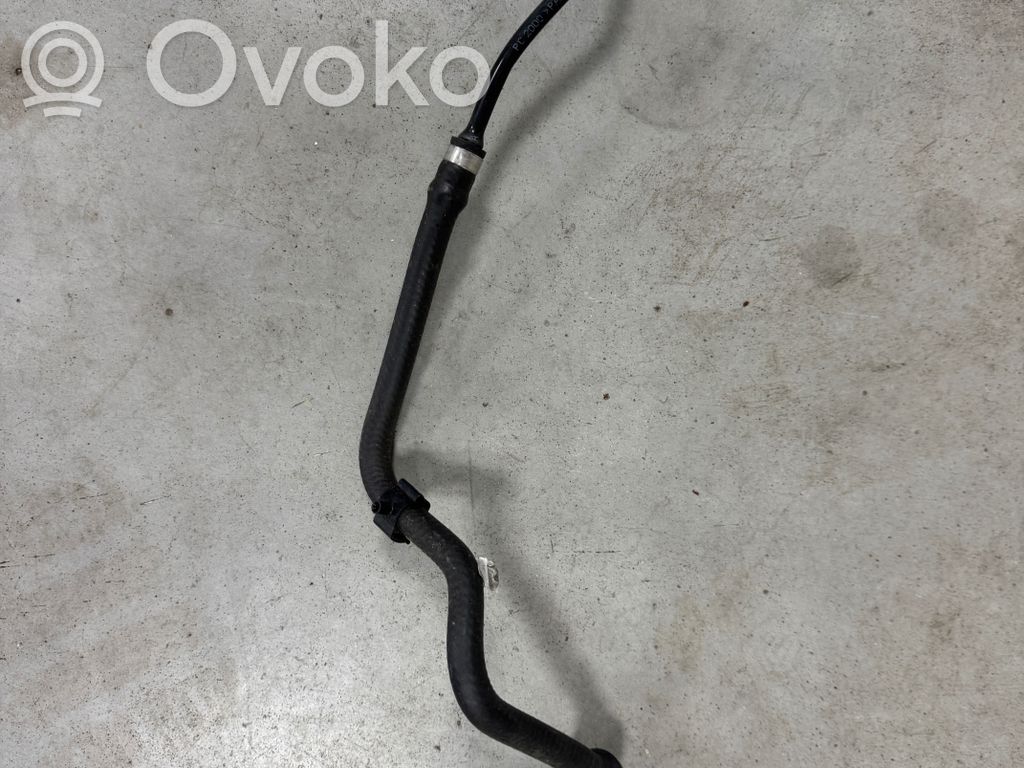 BMW X1 U11 Engine coolant pipe/hose 