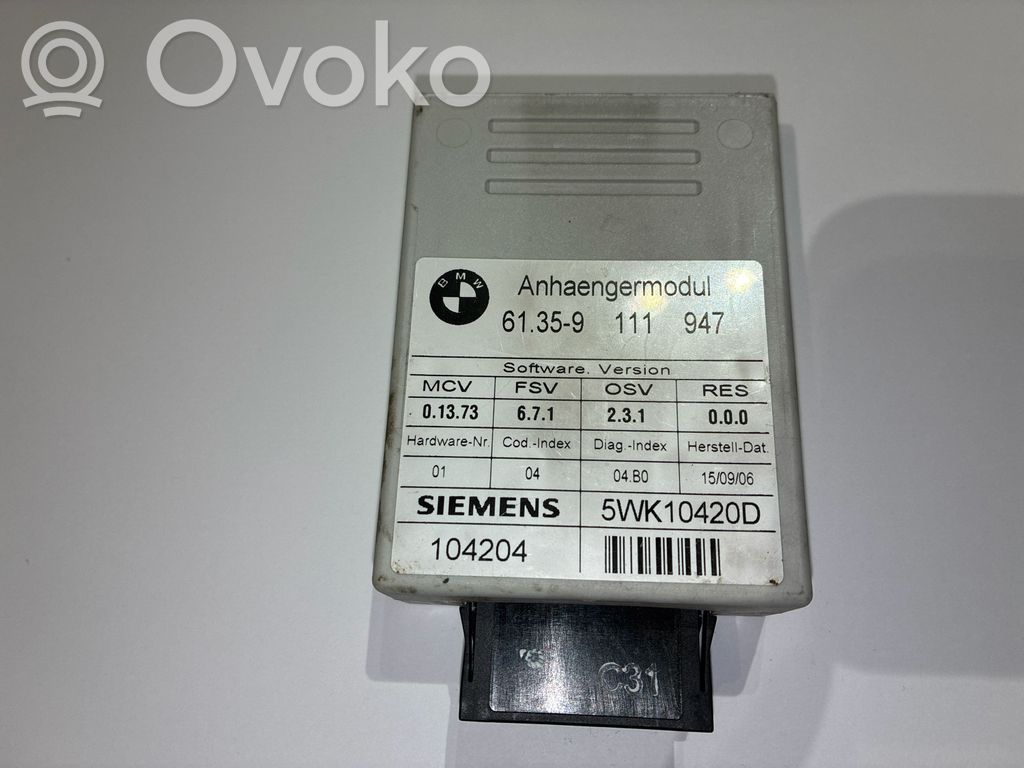 BMW 5 E60 E61 Tow bar relay 