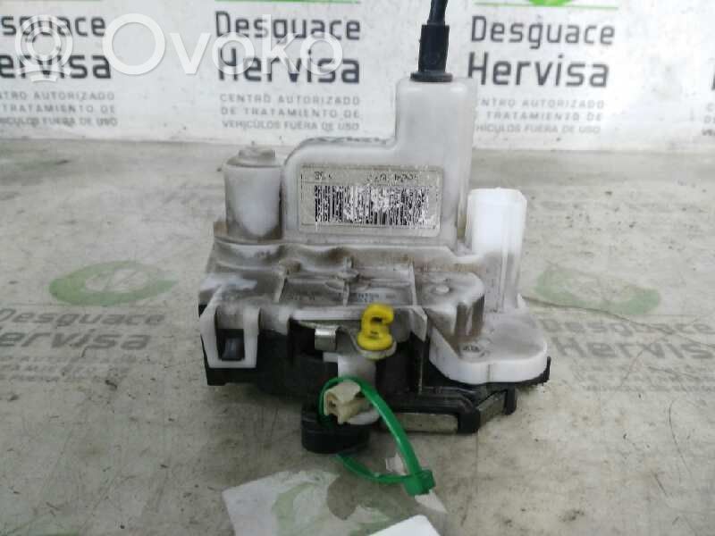 Fiat Panda II Priekšpusē slēdzene 