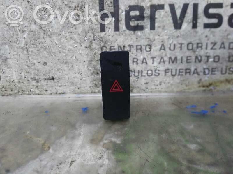 Mazda CX-5 II Botón interruptor de luz de peligro 