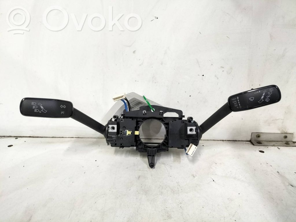 Interruptor de control del panel de luces   5Q1953507FL,5Q1953513AA,1051835001