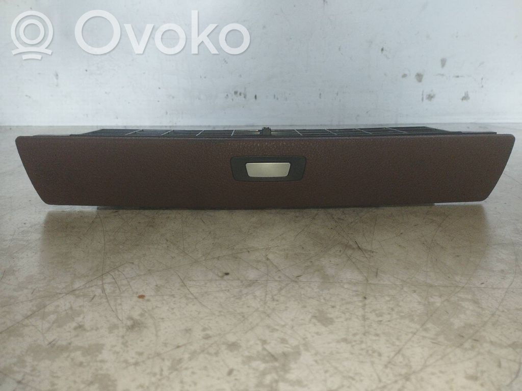 Handschuhfach   919911810