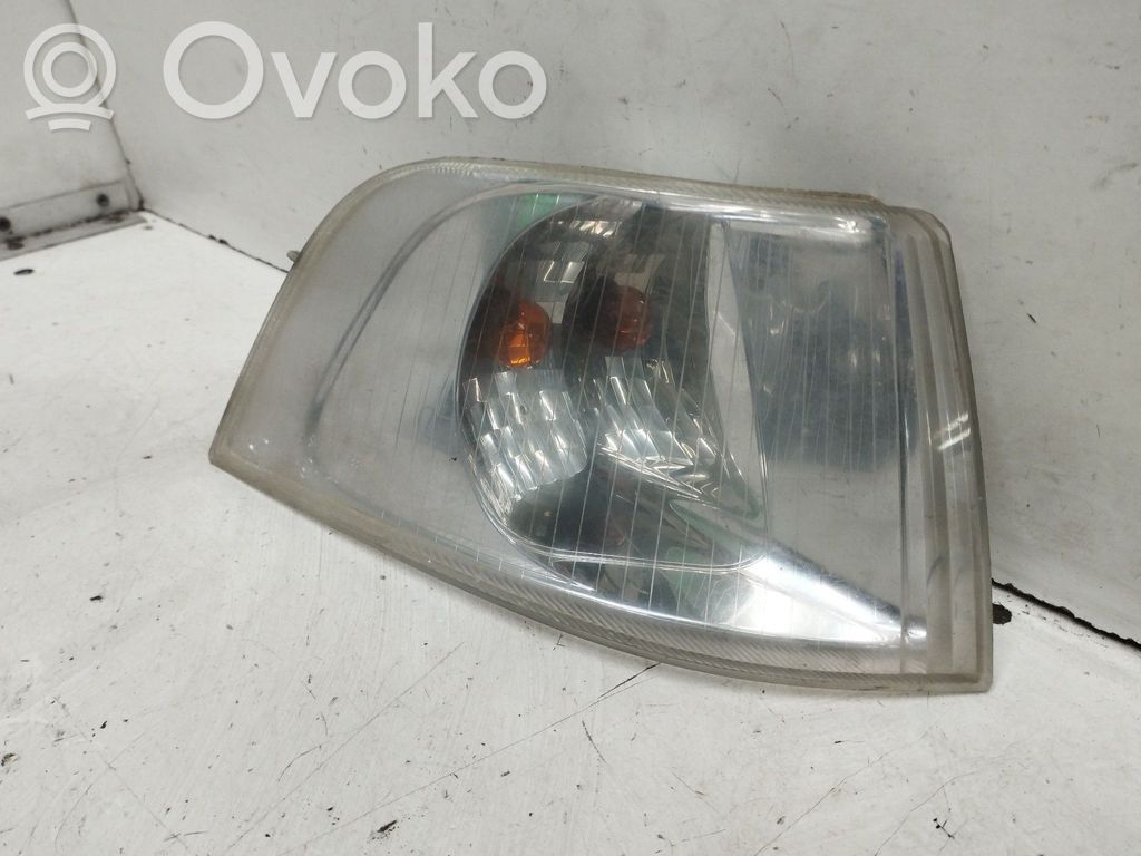 Volvo S40, V40 Etu-/Ajovalo 