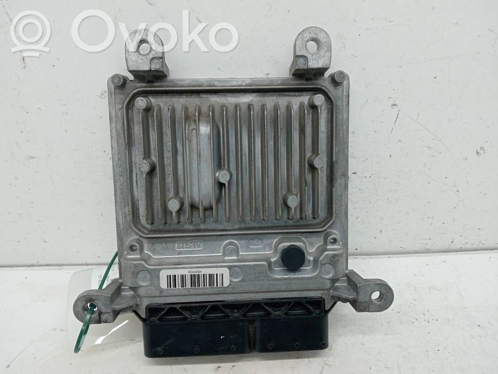 Engine control unit/module   R0414A011A,28218730,P05150352AF