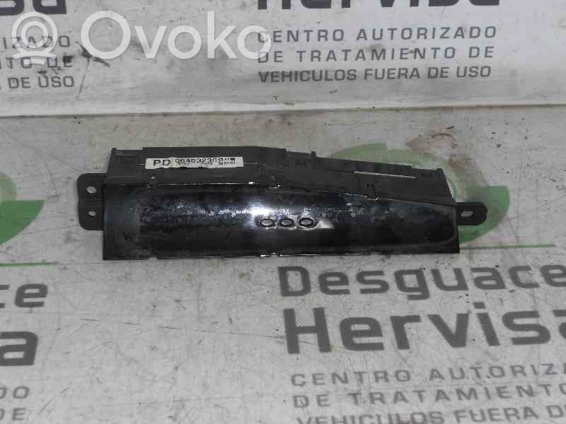 Daewoo Evanda Head up display screen 