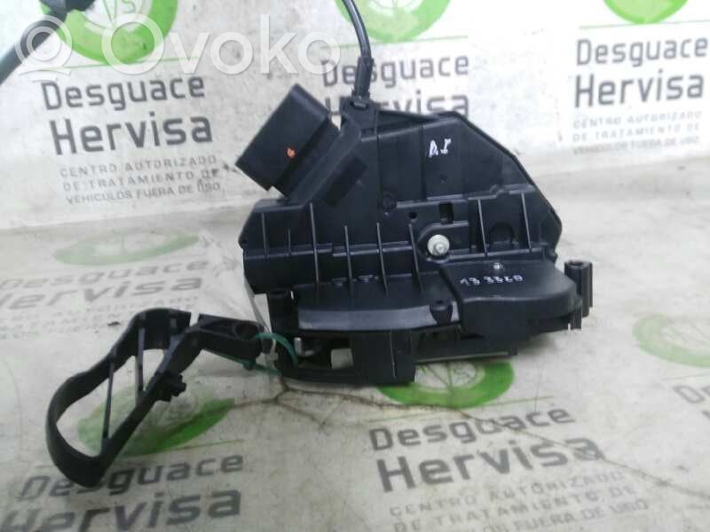 Etuoven lukko   BM5AA21813AE,921755104