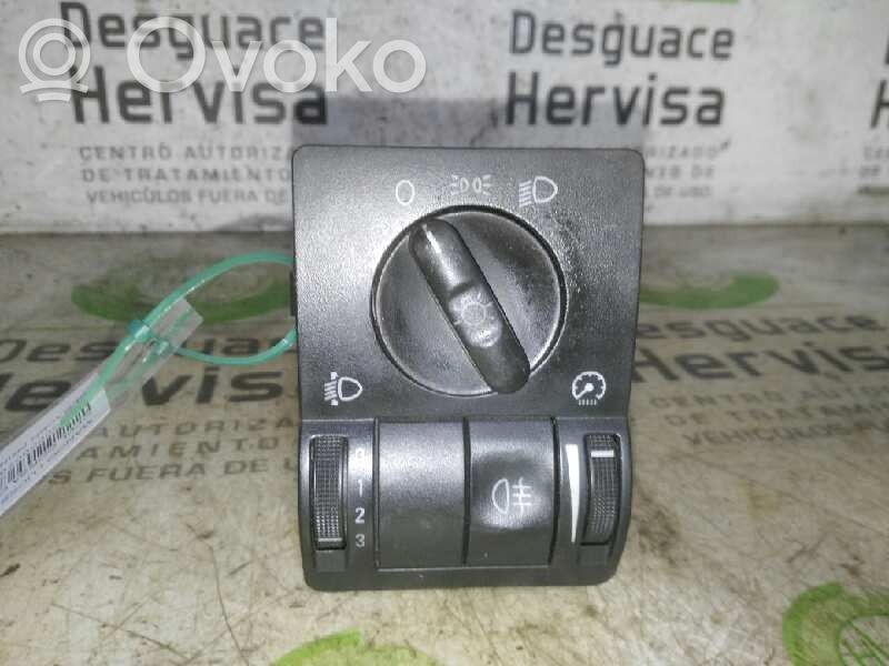 Panel lighting control switch   9116613