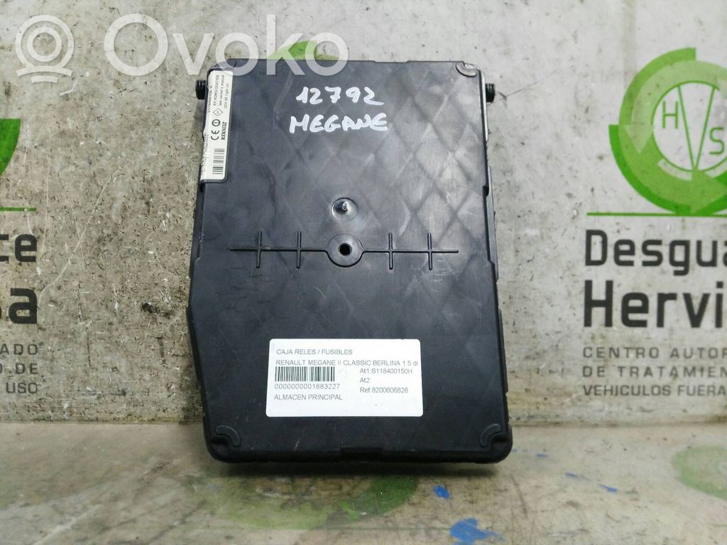 Unidad de control del BSM   8200606826,S118400150H