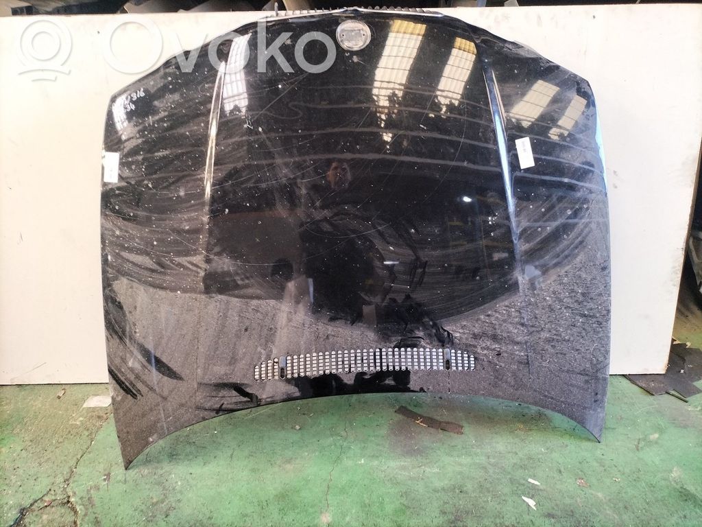 Engine bonnet/hood