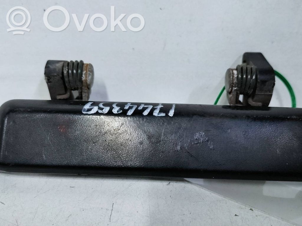 Etuoven ulkokahva