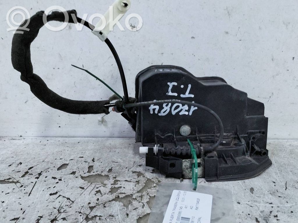 Rear door lock   7154629