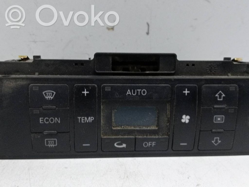 Audi A4 S4 B5 8D Air conditioner control unit module 