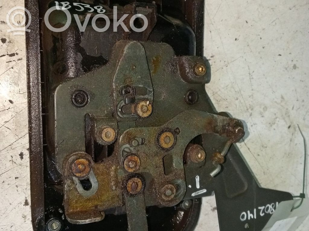 Takaoven ulkokahva
