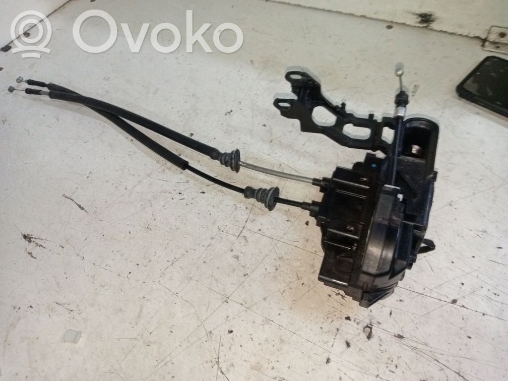 Etuoven lukko   813102B020