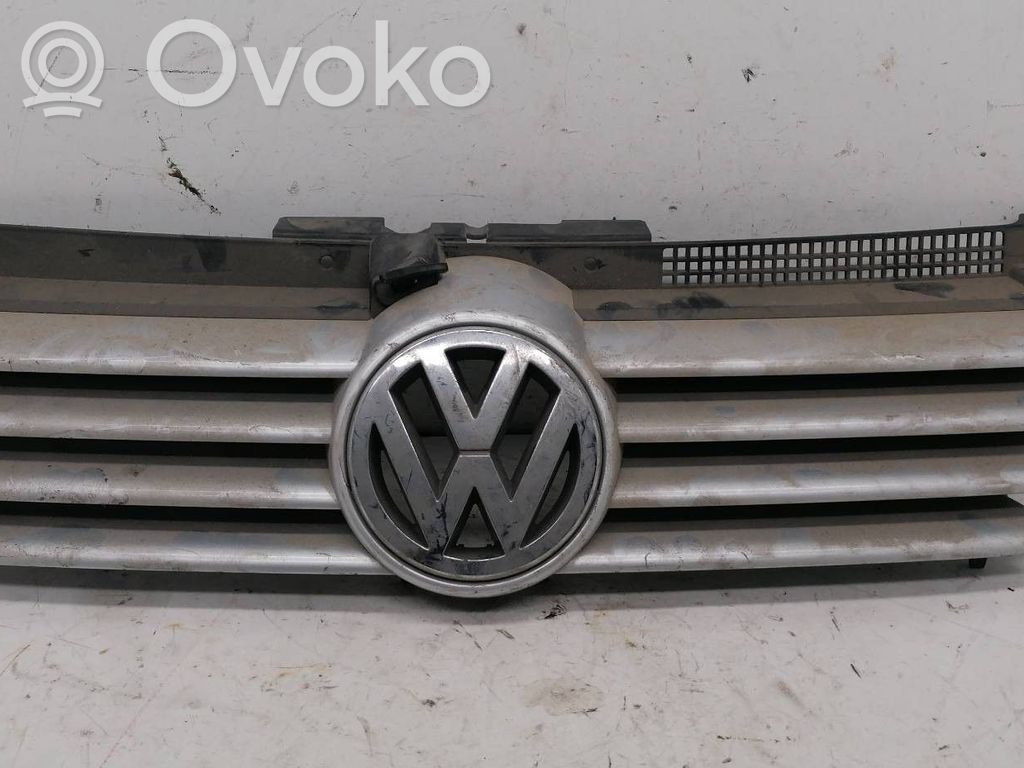 Volkswagen Bora Grilă față