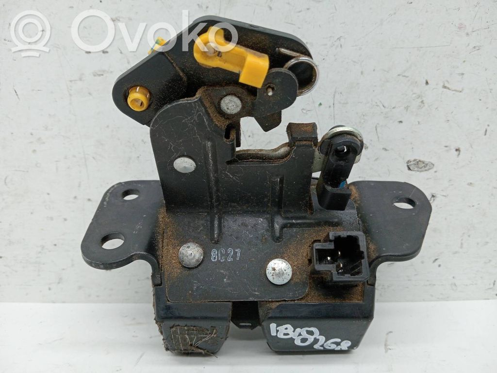 Chevrolet Captiva Tailgate lock latch 