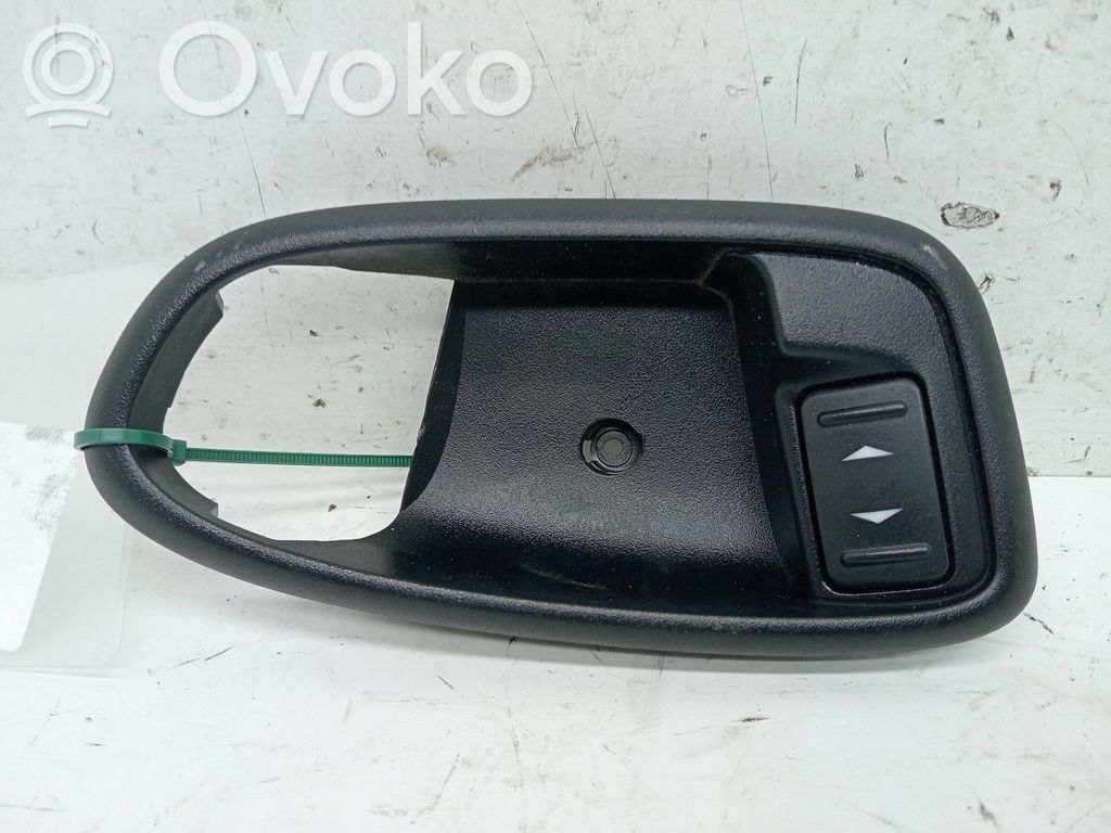 Interrupteur commade lève-vitre   6M21U226A36BBW