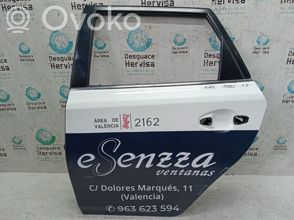Toyota Auris E180 Puerta trasera 