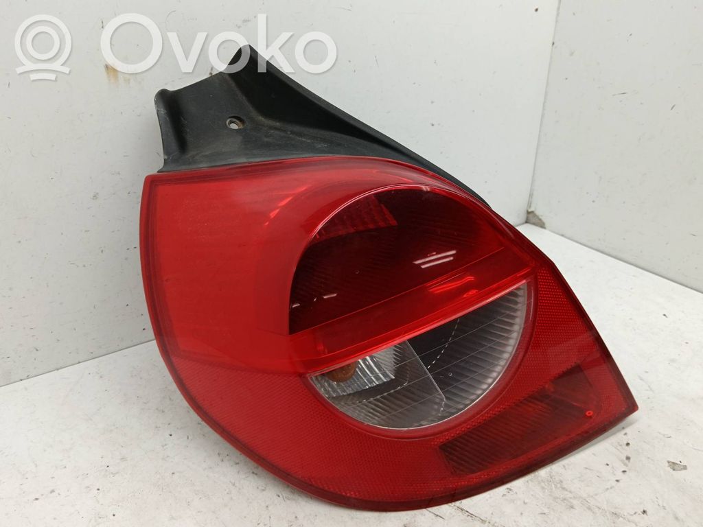 Lampa tylna