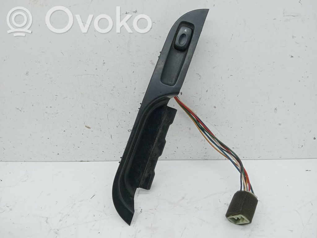 Interrupteur commade lève-vitre   561700041