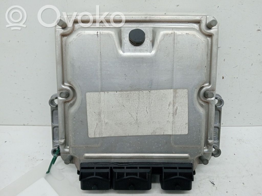 Unidad de control/módulo del motor   0281010779,9644606180,EDC15C2