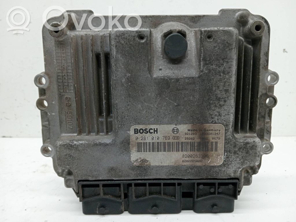 Unidad de control/módulo del motor   8200263396