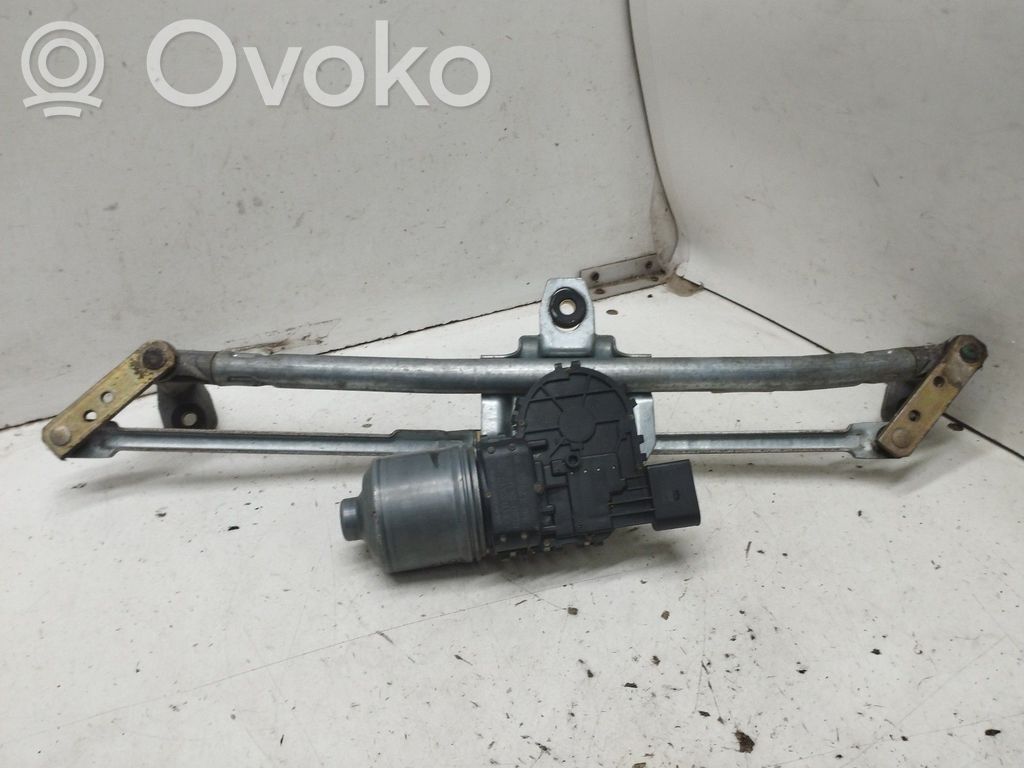 Motor del limpiaparabrisas   0390241502