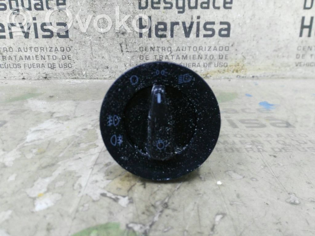 Interruptor de control del panel de luces   1C0941531A