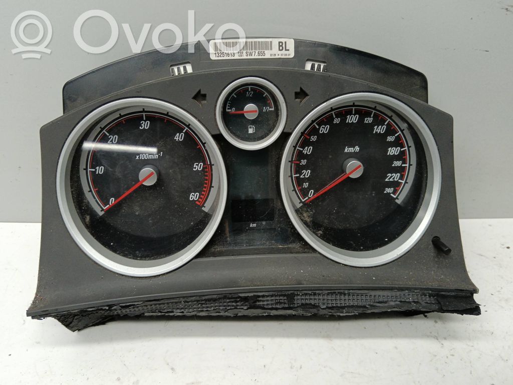 Opel Astra G Nopeusmittari (mittaristo) 