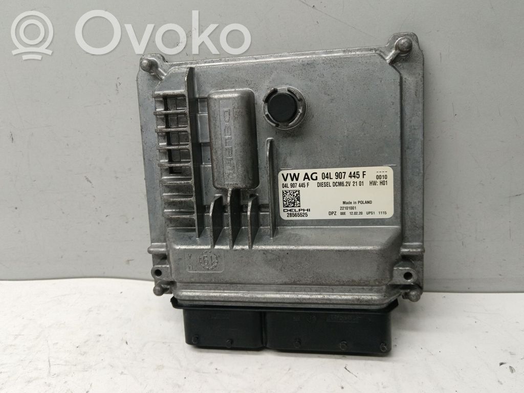 Volkswagen Polo VI Motorsteuergerät/-modul 
