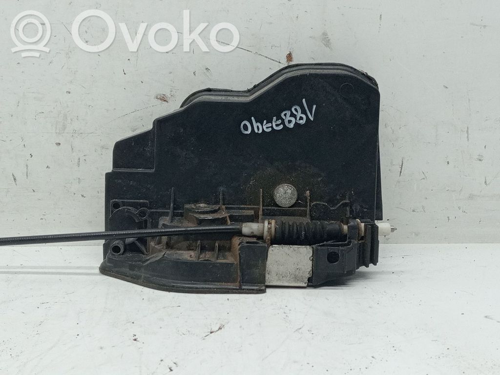 Front door lock   7167074