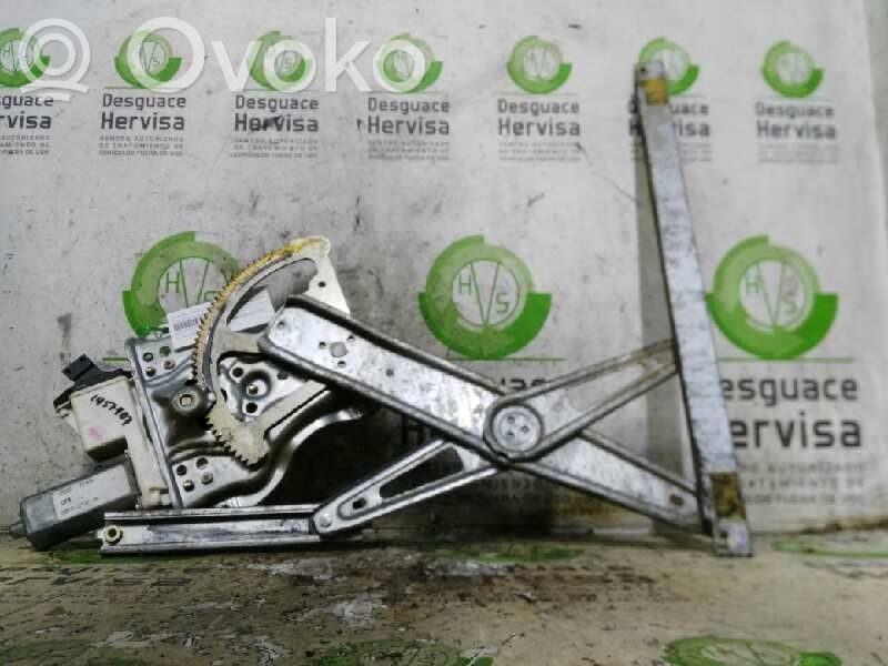 Toyota Corolla E110 Alzacristalli elettrico della portiera anteriore