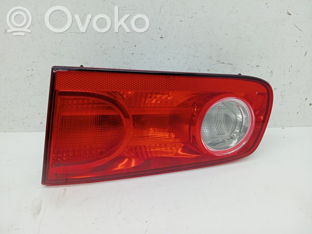 Renault Laguna II Luci posteriori del portellone del bagagliaio 