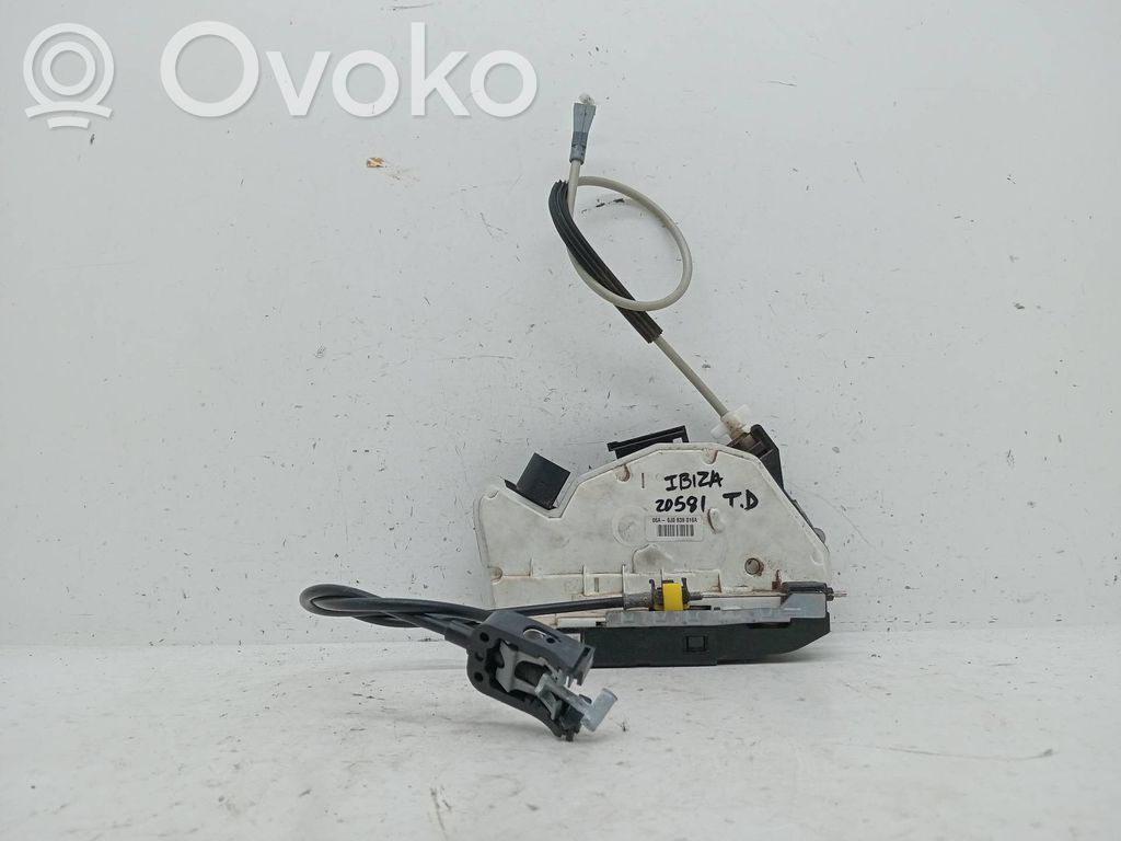 Seat Ibiza IV (6J,6P) Cerradura de puerta trasera
