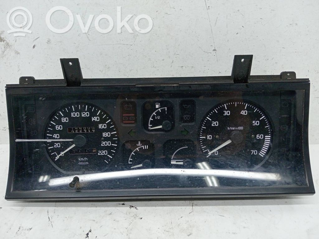Renault 19 Speedometer (instrument cluster) 