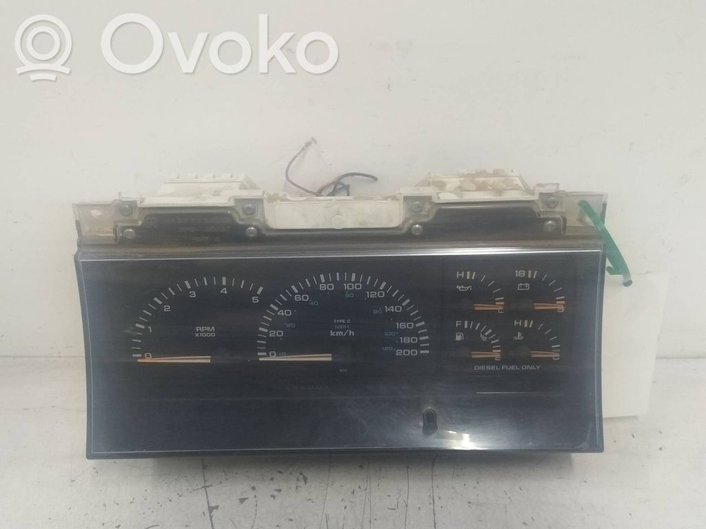 Chrysler Voyager Speedometer (instrument cluster) 