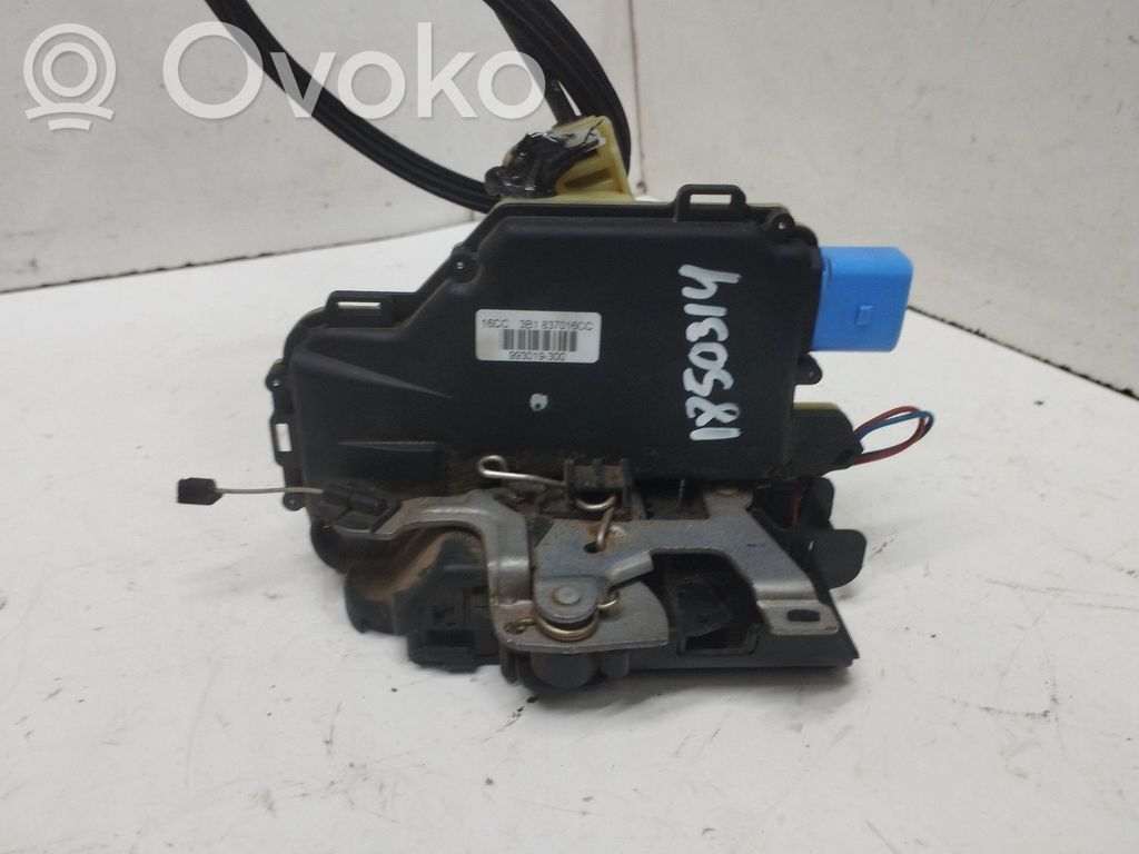 Volkswagen Polo Etuoven lukko