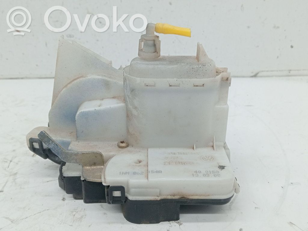 Volkswagen Polo III 6N 6N2 6NF Serratura portiera posteriore 