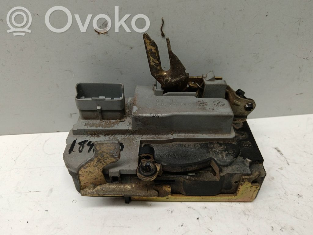Etuoven lukko