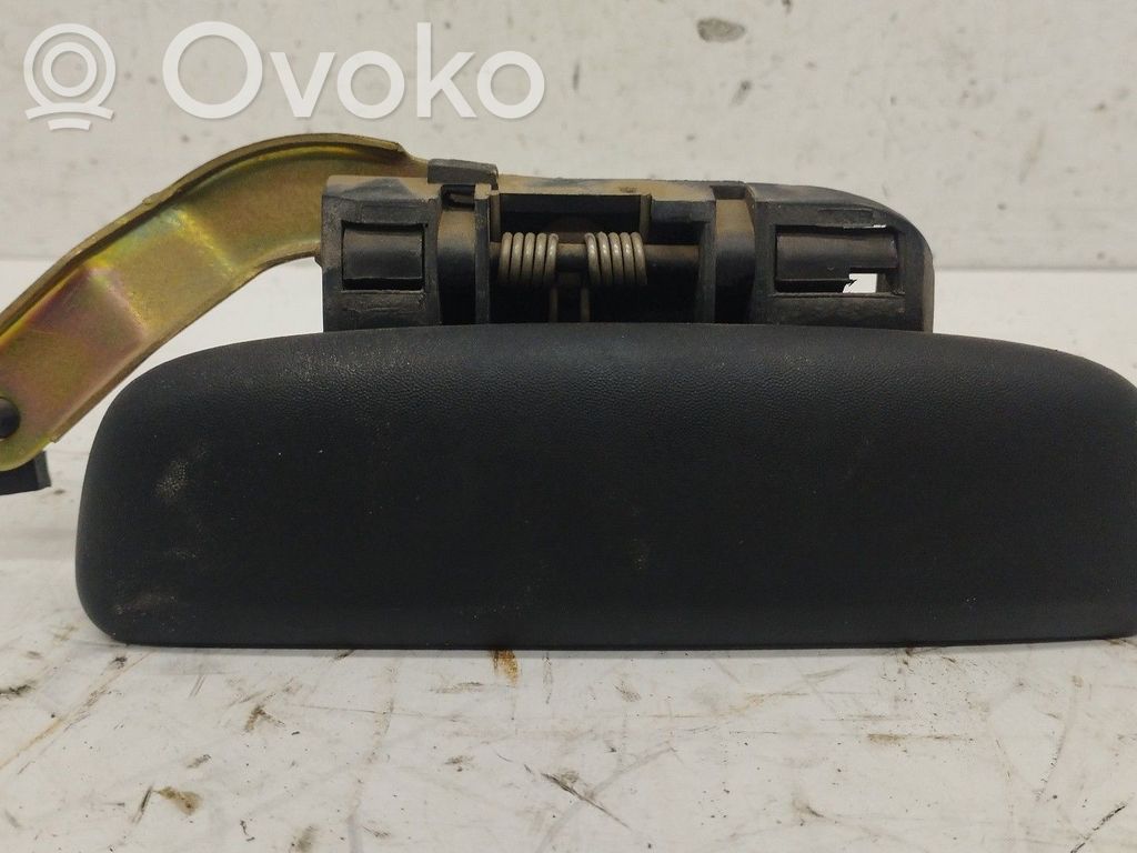 Etuoven ulkokahva
