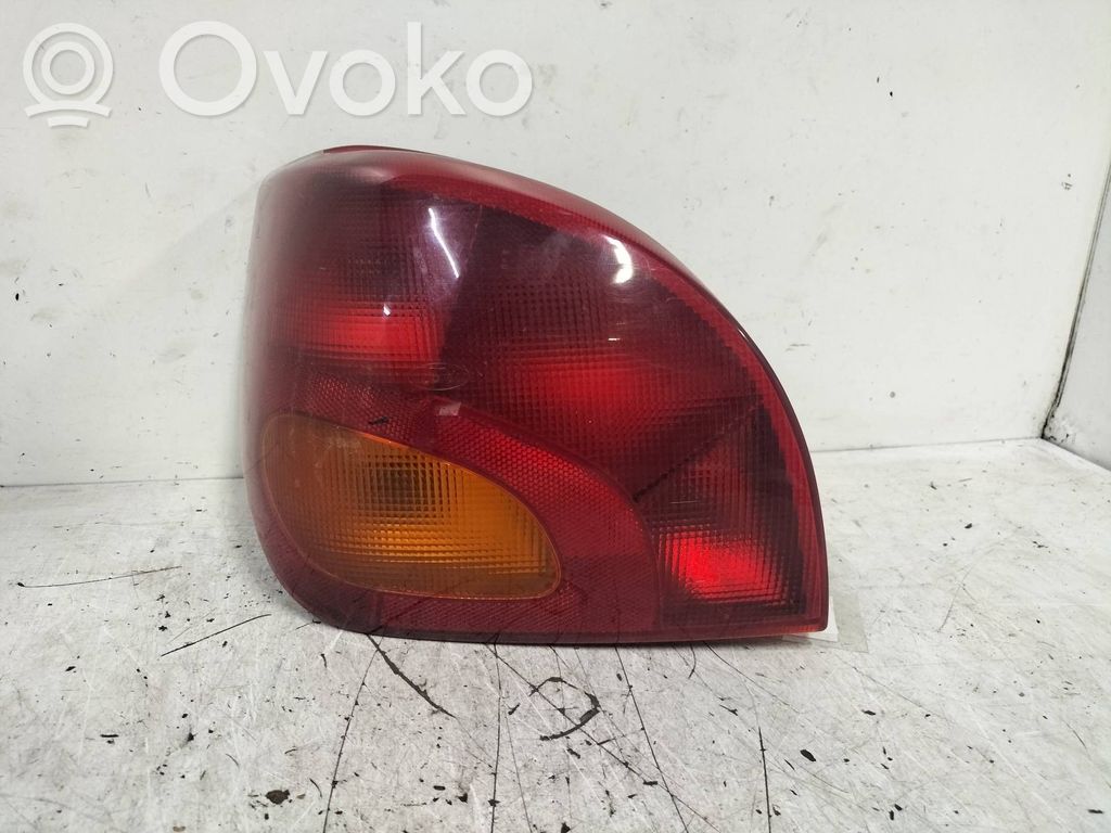 Ford Fiesta Lampa tylna 
