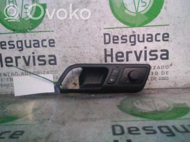 Volkswagen Polo IV 9N3 Comutator oglinzi laterale