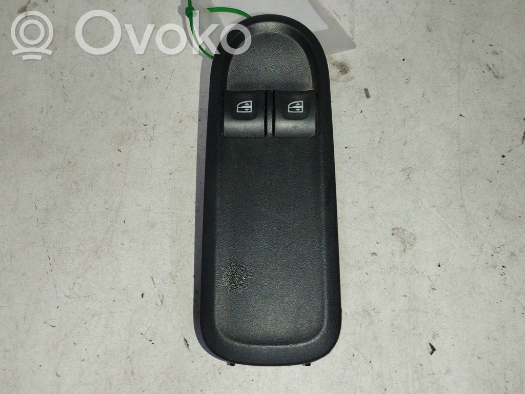 Dacia Duster Oroch Electric window control switch 