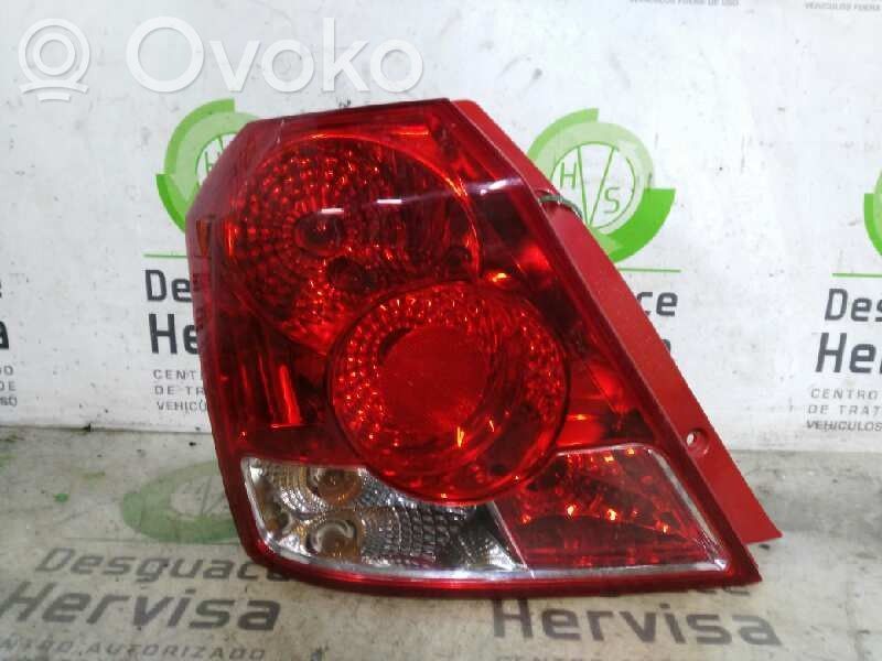 Chevrolet Aveo Luci posteriori 
