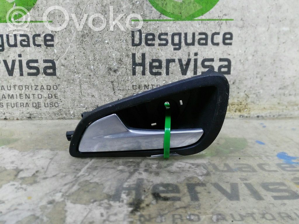 Etuoven sisäkahva