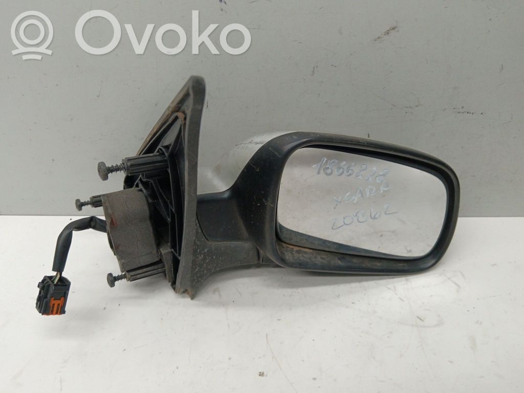 Citroen Xsara Elektryczne lusterko boczne drzwi przednich 