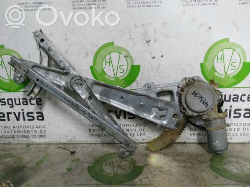 Subaru Legacy Rear window lifting mechanism without motor 